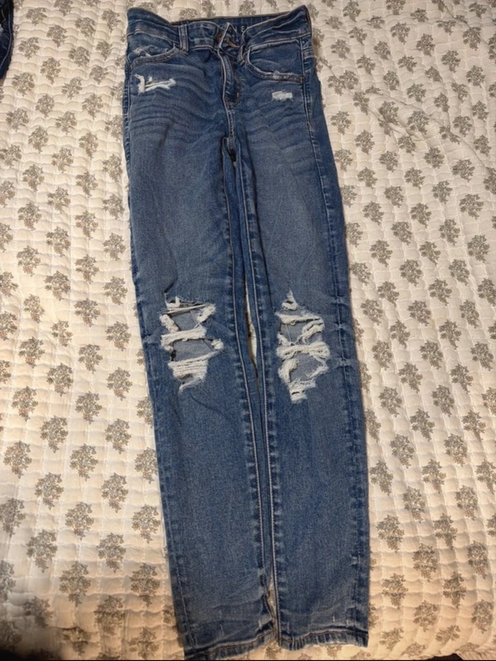 Blue Distressed Women's Jeans - Classic Mid Wash